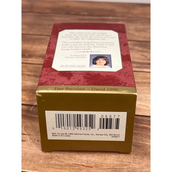 HALLMARK ORNAMENT QX6877 LITTLE CLOUD KEEPER PORCELAIN BY TAMMY HADDIX ANGEL - Picture 4 of 11